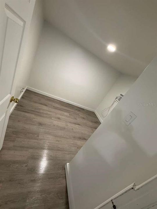 For Rent: $2,600 (3 beds, 2 baths, 1169 Square Feet)