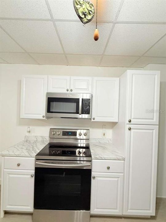 For Rent: $2,600 (3 beds, 2 baths, 1169 Square Feet)
