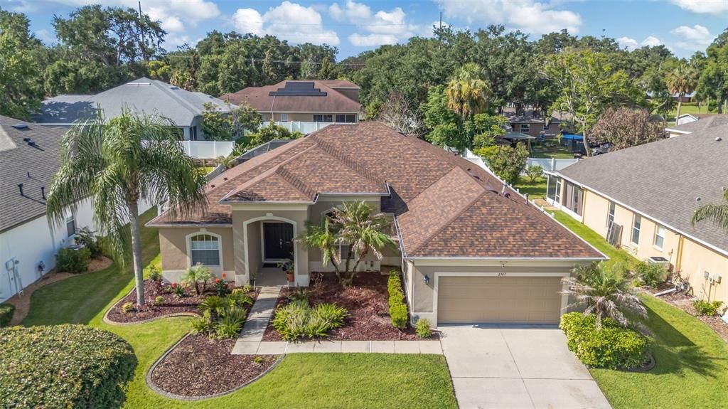 For Sale: $590,000 (4 beds, 3 baths, 2585 Square Feet)