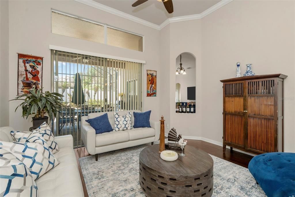 For Sale: $590,000 (4 beds, 3 baths, 2585 Square Feet)