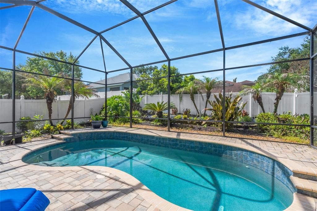 For Sale: $590,000 (4 beds, 3 baths, 2585 Square Feet)