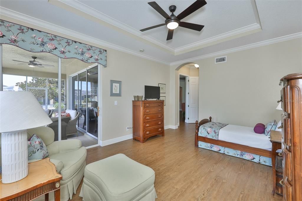 For Sale: $374,900 (3 beds, 2 baths, 1860 Square Feet)