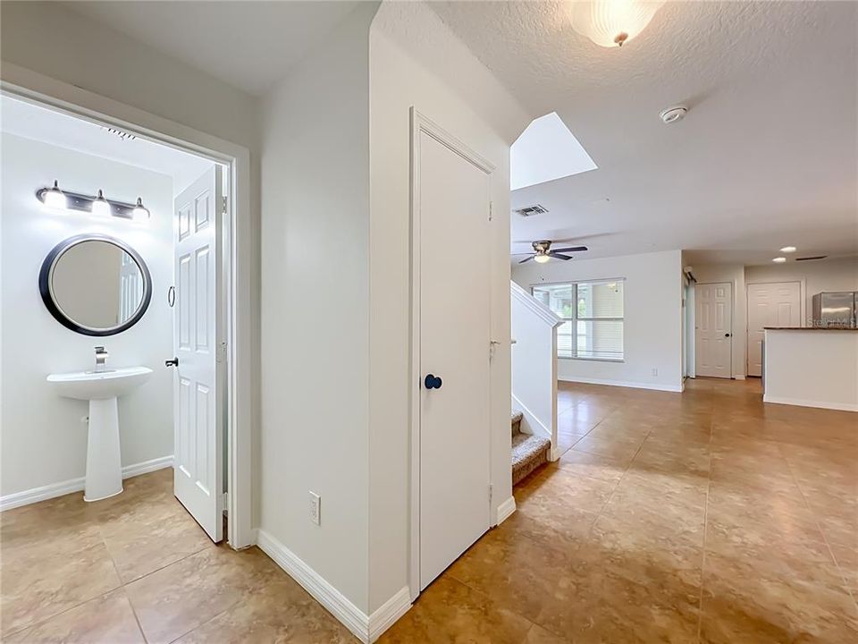 En Venta: $399,000 (3 camas, 2 baños, 1808 Pies cuadrados)