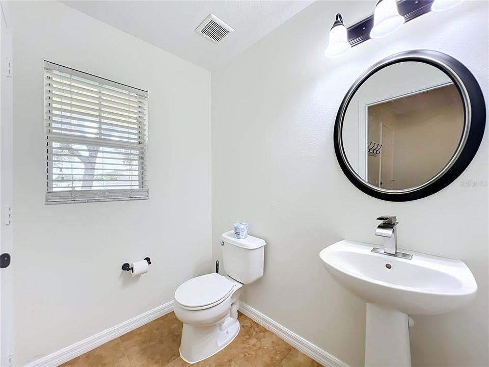 En Venta: $399,000 (3 camas, 2 baños, 1808 Pies cuadrados)