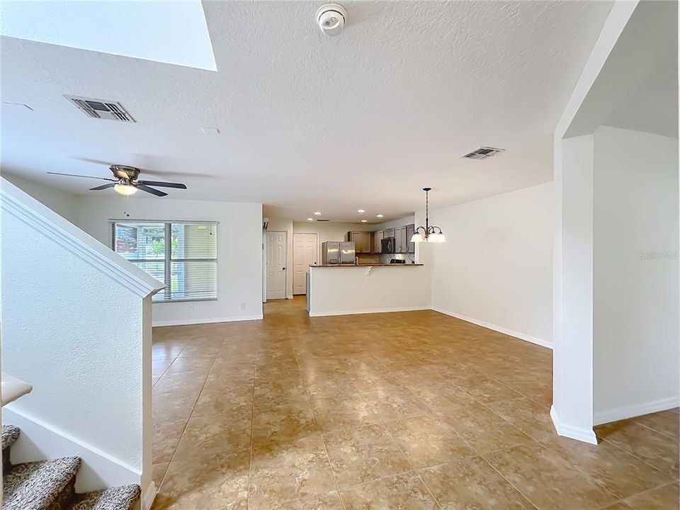 En Venta: $399,000 (3 camas, 2 baños, 1808 Pies cuadrados)
