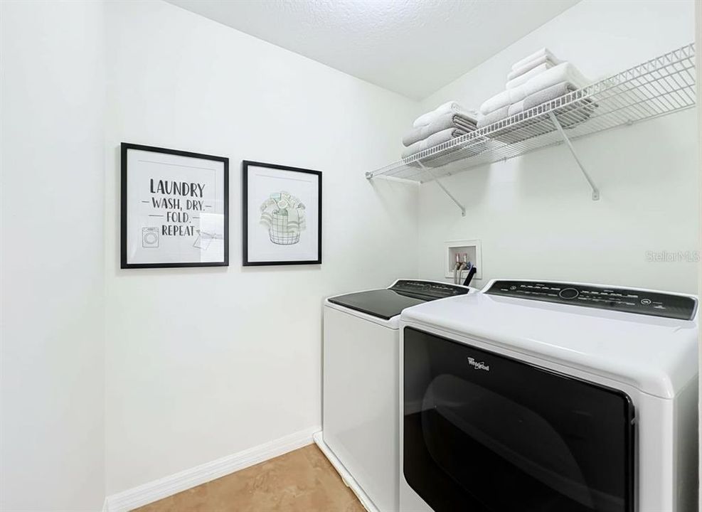 En Venta: $399,000 (3 camas, 2 baños, 1808 Pies cuadrados)