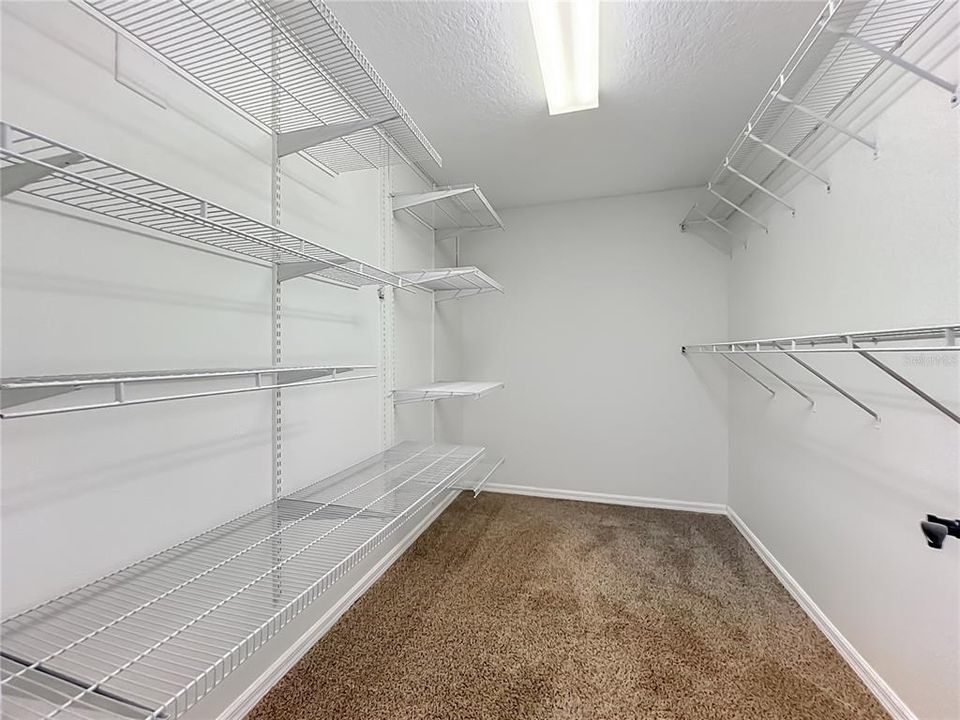 En Venta: $399,000 (3 camas, 2 baños, 1808 Pies cuadrados)