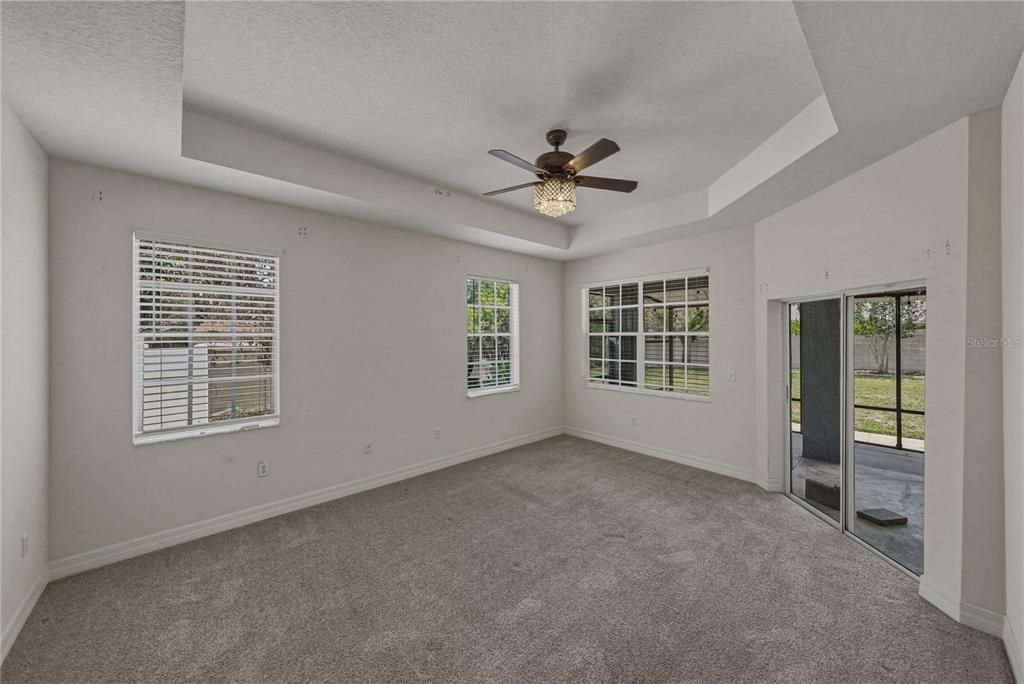 For Sale: $529,900 (4 beds, 2 baths, 2619 Square Feet)
