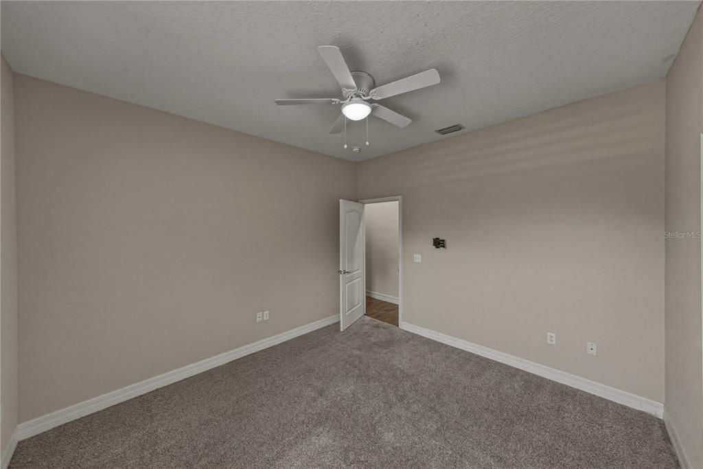 For Sale: $529,900 (4 beds, 2 baths, 2619 Square Feet)