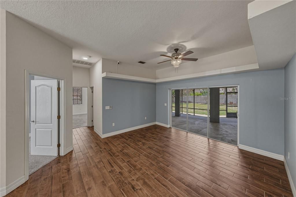 For Sale: $529,900 (4 beds, 2 baths, 2619 Square Feet)