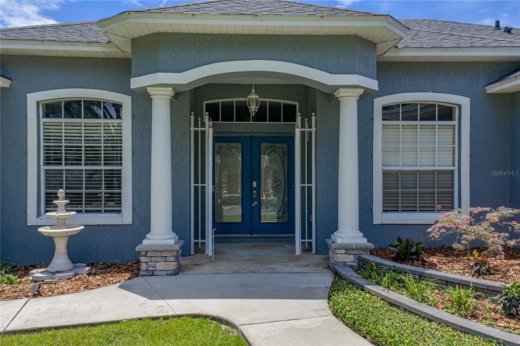 For Sale: $529,900 (4 beds, 2 baths, 2619 Square Feet)