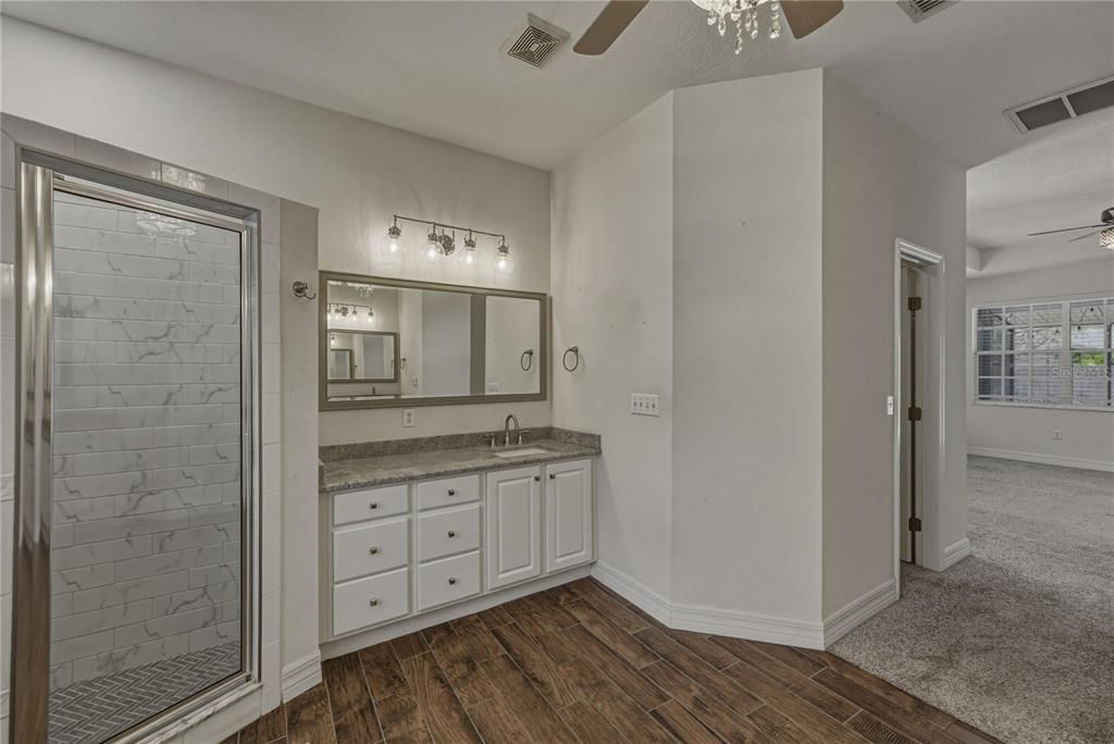 For Sale: $529,900 (4 beds, 2 baths, 2619 Square Feet)