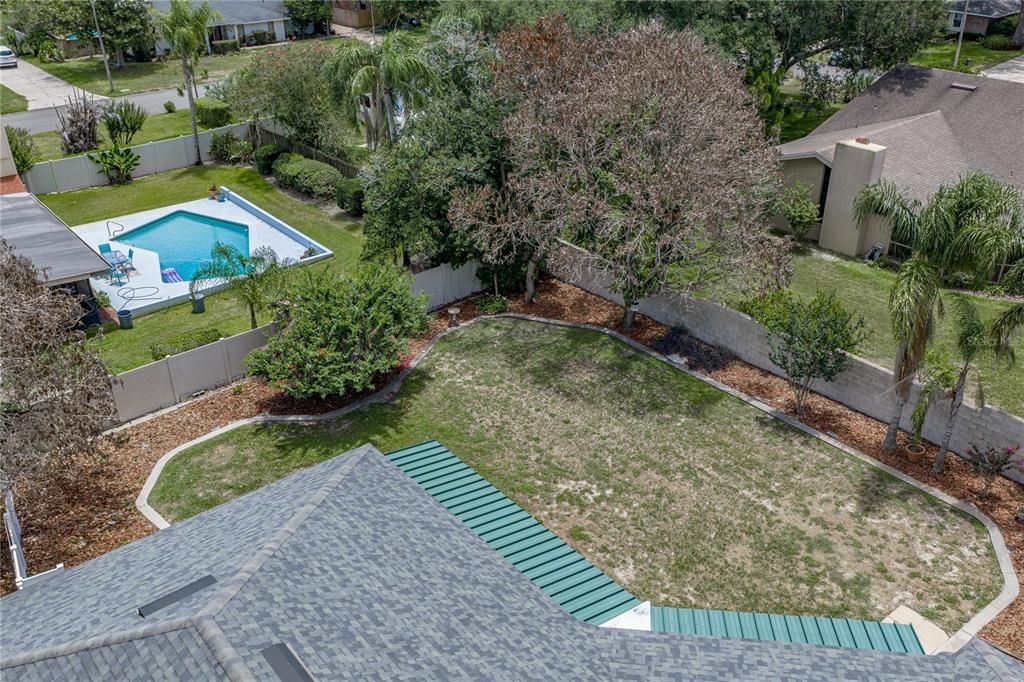 For Sale: $529,900 (4 beds, 2 baths, 2619 Square Feet)