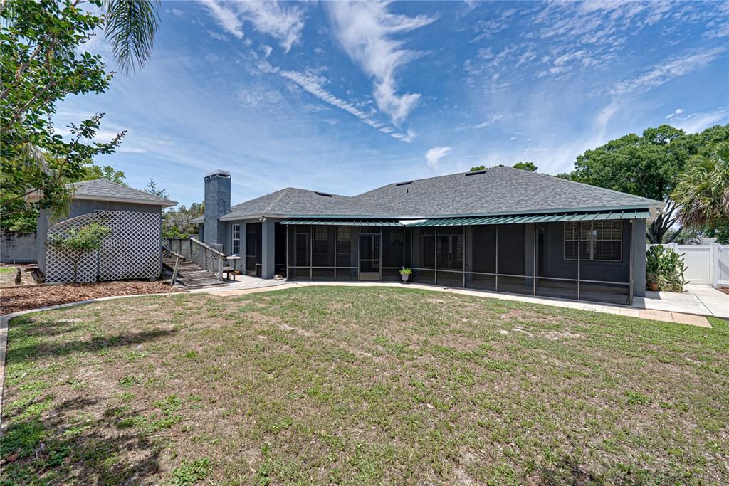 For Sale: $529,900 (4 beds, 2 baths, 2619 Square Feet)