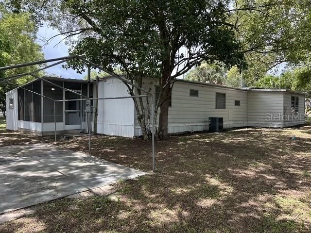 For Sale: $119,900 (2 beds, 1 baths, 1214 Square Feet)