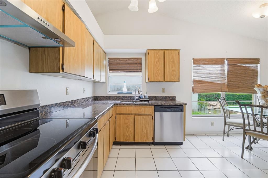 En Venta: $289,000 (3 camas, 2 baños, 1270 Pies cuadrados)
