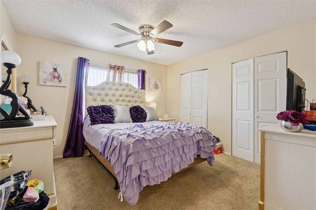 For Sale: $162,000 (3 beds, 2 baths, 1073 Square Feet)