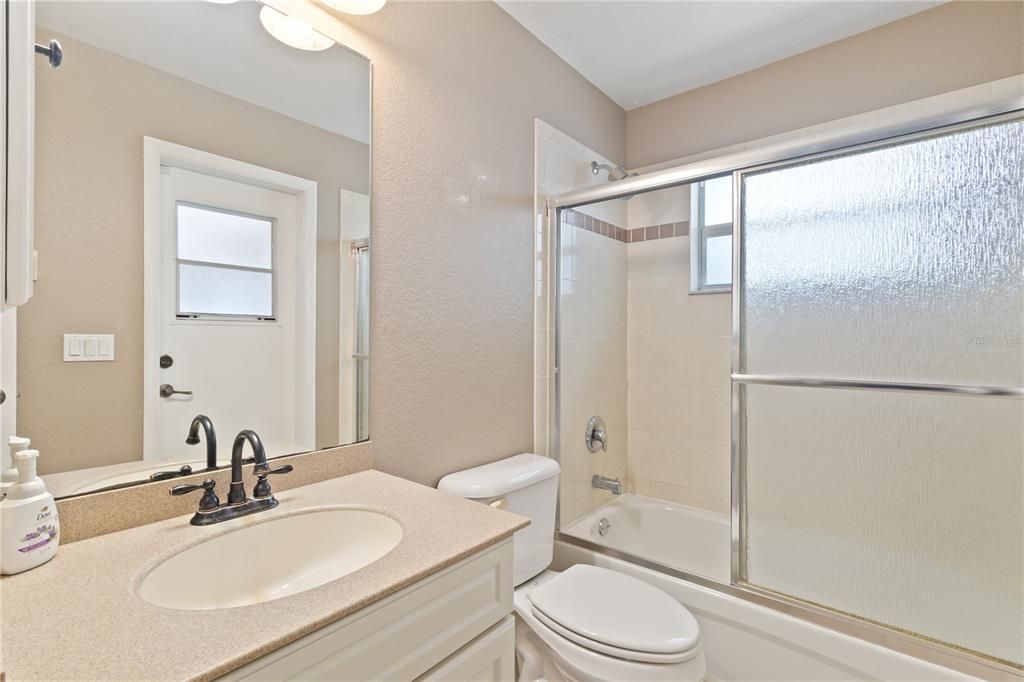 For Sale: $352,000 (3 beds, 2 baths, 1541 Square Feet)