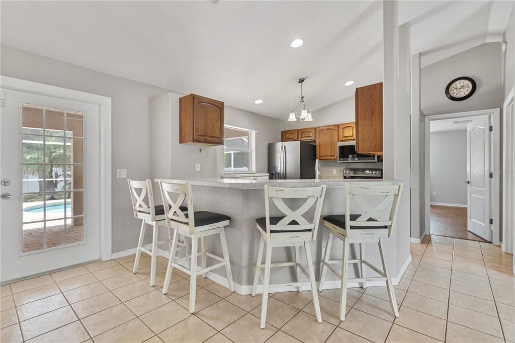 For Sale: $352,000 (3 beds, 2 baths, 1541 Square Feet)