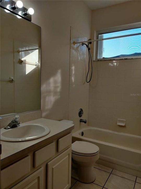 For Rent: $2,595 (2 beds, 2 baths, 1611 Square Feet)