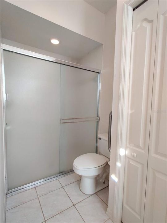 For Rent: $2,595 (2 beds, 2 baths, 1611 Square Feet)
