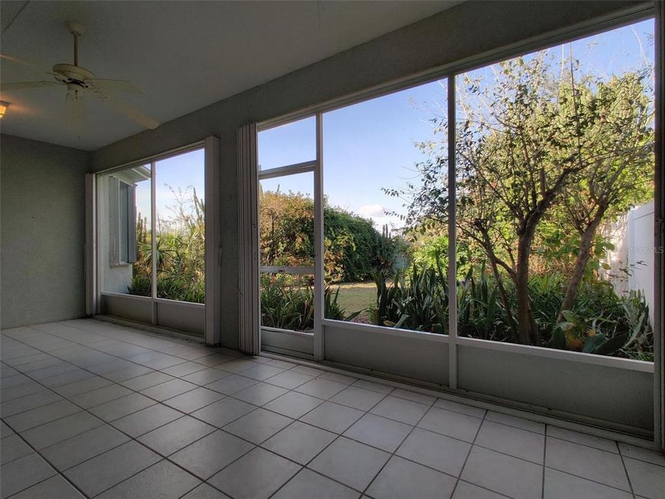 For Rent: $2,595 (2 beds, 2 baths, 1611 Square Feet)