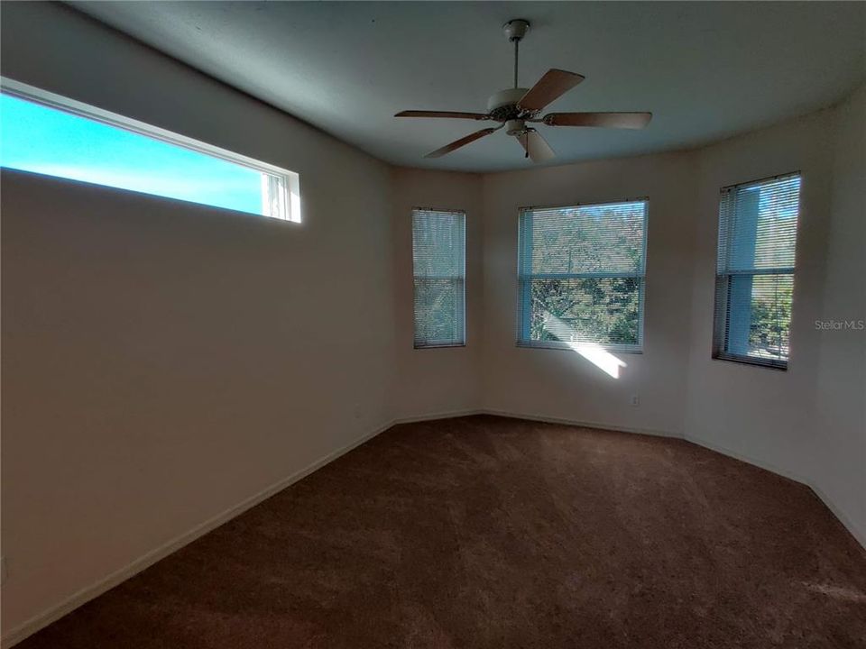 For Rent: $2,595 (2 beds, 2 baths, 1611 Square Feet)