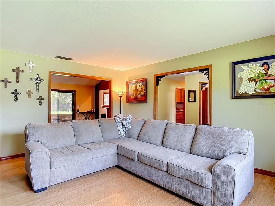 For Sale: $449,900 (4 beds, 2 baths, 2419 Square Feet)