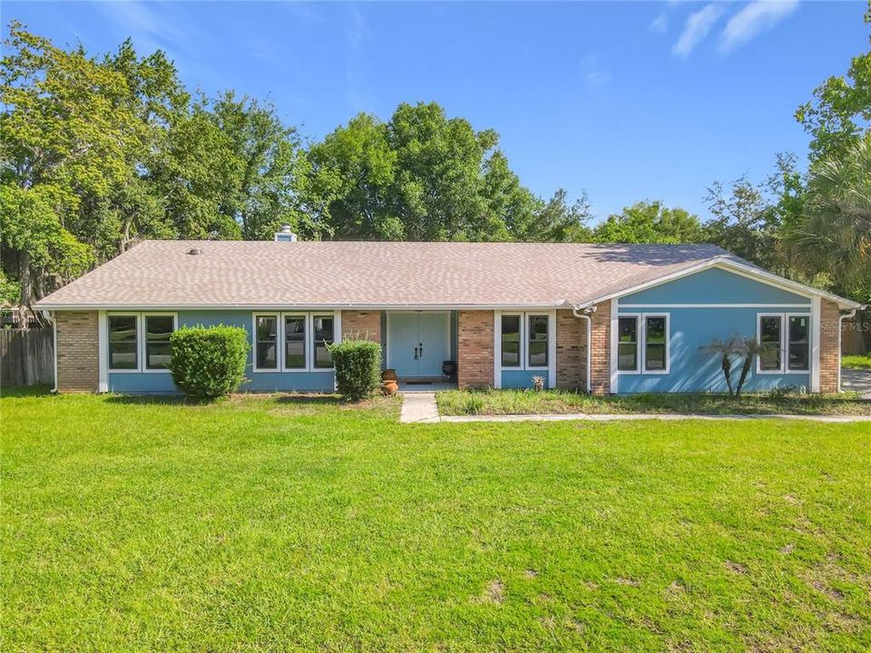 For Sale: $449,900 (4 beds, 2 baths, 2419 Square Feet)
