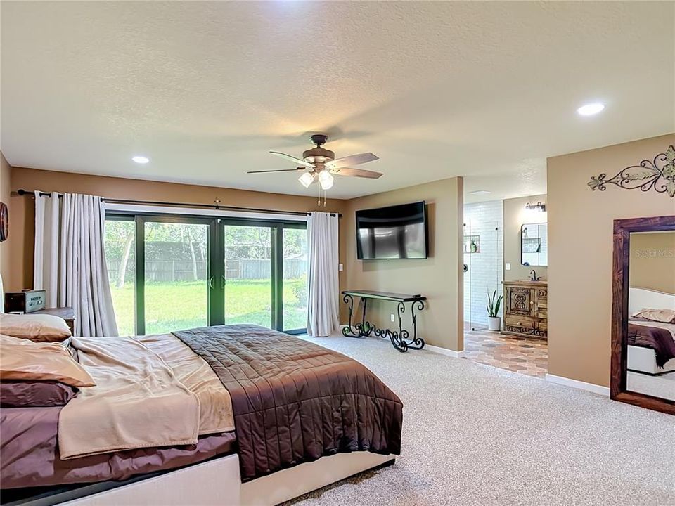 For Sale: $449,900 (4 beds, 2 baths, 2419 Square Feet)