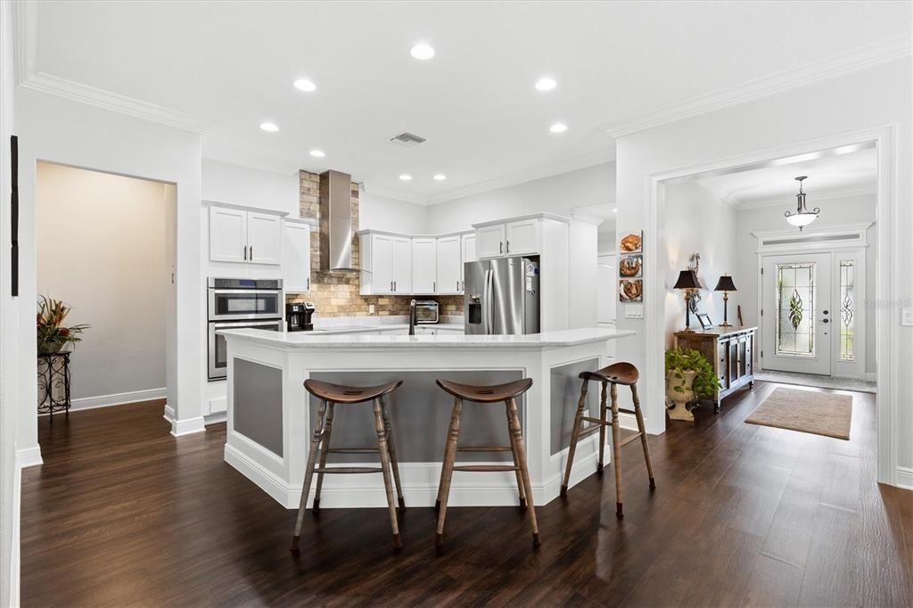 For Sale: $825,000 (3 beds, 2 baths, 2280 Square Feet)