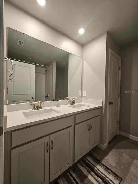 В аренду: $2,800 (3 спален, 2 ванн, 2230 Квадратных фут)