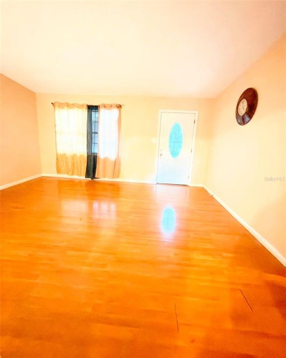 En Venta: $266,900 (3 camas, 2 baños, 1080 Pies cuadrados)