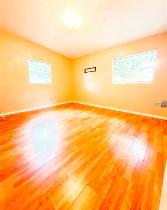 En Venta: $266,900 (3 camas, 2 baños, 1080 Pies cuadrados)