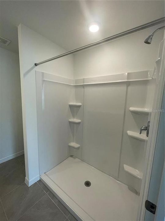 En Renta: $2,100 (3 camas, 2 baños, 1560 Pies cuadrados)