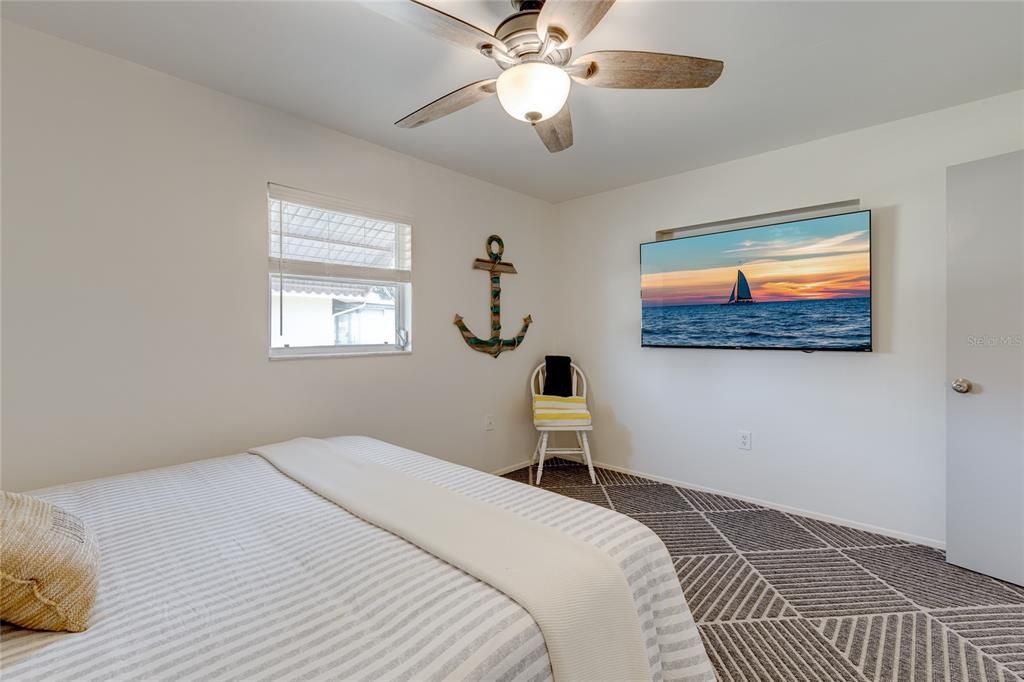 For Rent: $4,100 (3 beds, 2 baths, 1819 Square Feet)