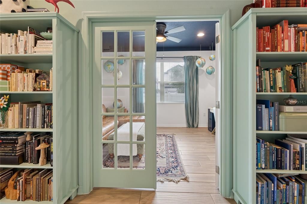 En Venta: $455,000 (4 camas, 3 baños, 2190 Pies cuadrados)