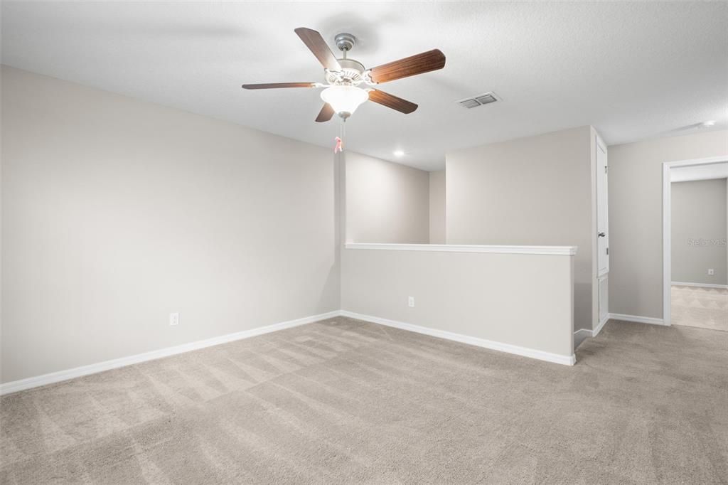 For Sale: $359,900 (4 beds, 2 baths, 2570 Square Feet)