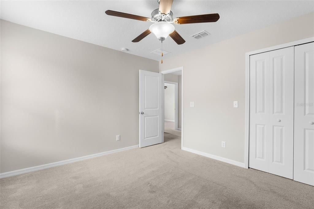 For Sale: $359,900 (4 beds, 2 baths, 2570 Square Feet)