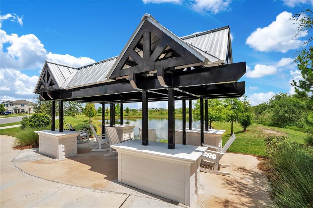 На продажу: $399,000 (3 спален, 2 ванн, 1844 Квадратных фут)