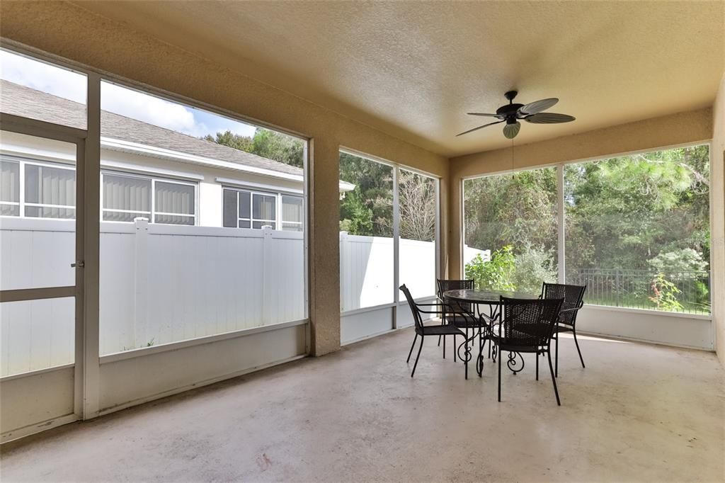 For Rent: $2,750 (4 beds, 2 baths, 2009 Square Feet)