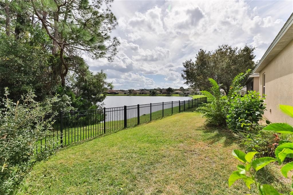 For Rent: $2,750 (4 beds, 2 baths, 2009 Square Feet)