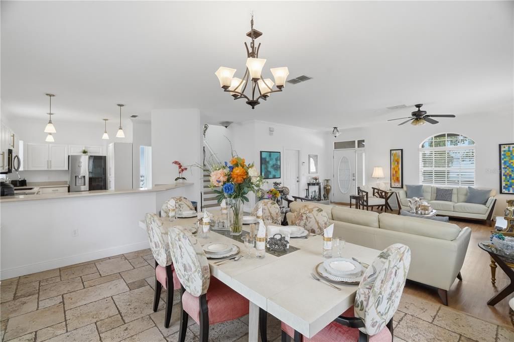 For Sale: $999,000 (3 beds, 2 baths, 2160 Square Feet)
