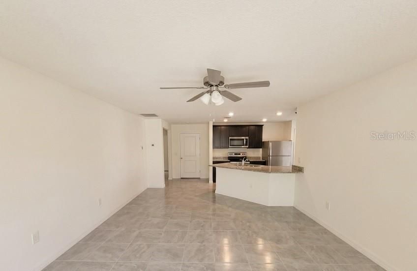 For Sale: $276,000 (3 beds, 2 baths, 1720 Square Feet)