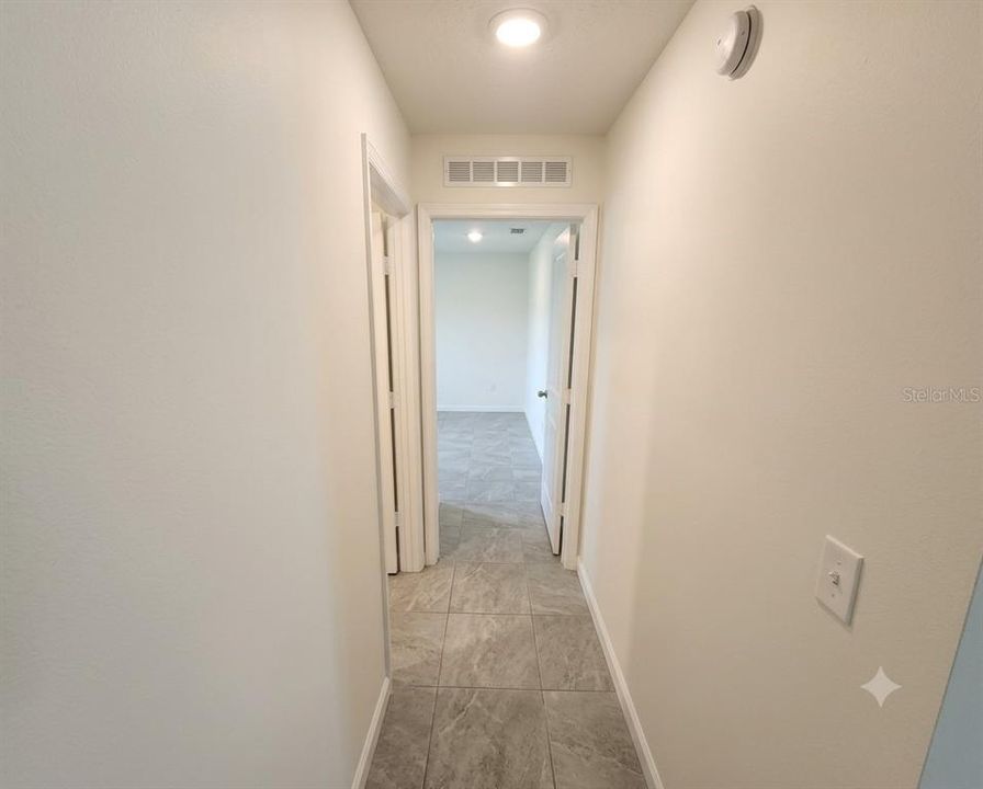 For Sale: $276,000 (3 beds, 2 baths, 1720 Square Feet)