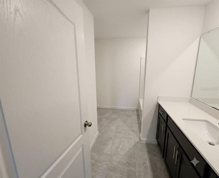 For Sale: $276,000 (3 beds, 2 baths, 1720 Square Feet)