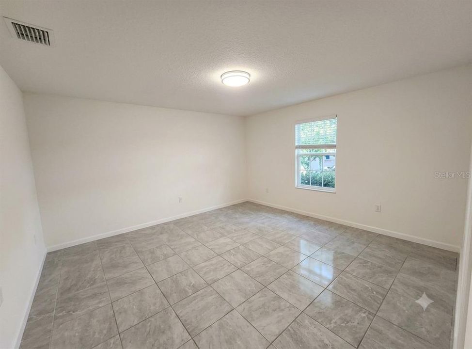 For Sale: $276,000 (3 beds, 2 baths, 1720 Square Feet)