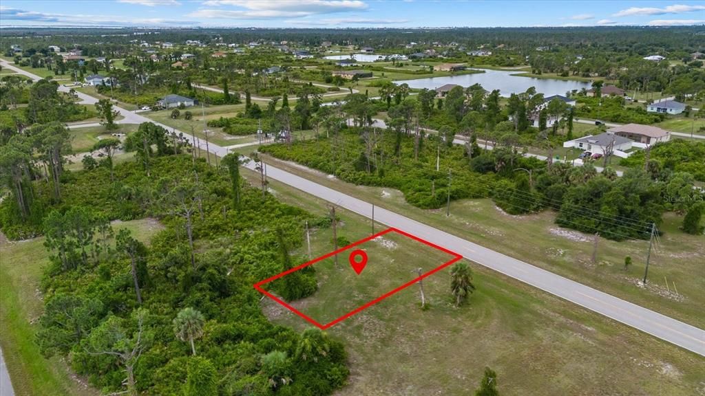 На продажу: $22,900 (0.17 acres)