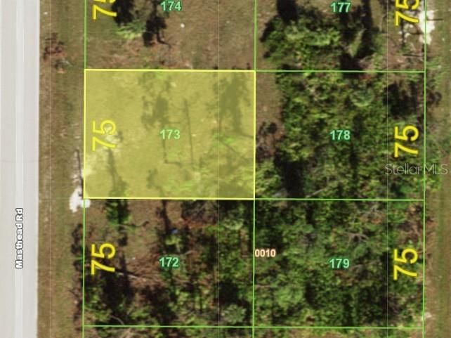 На продажу: $22,900 (0.17 acres)