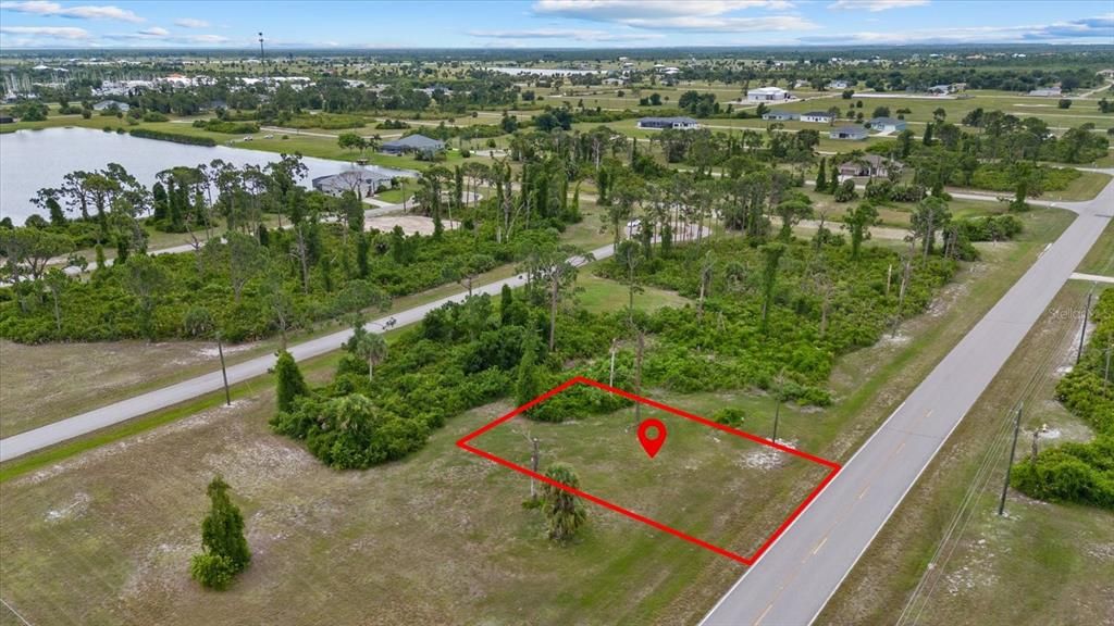На продажу: $22,900 (0.17 acres)